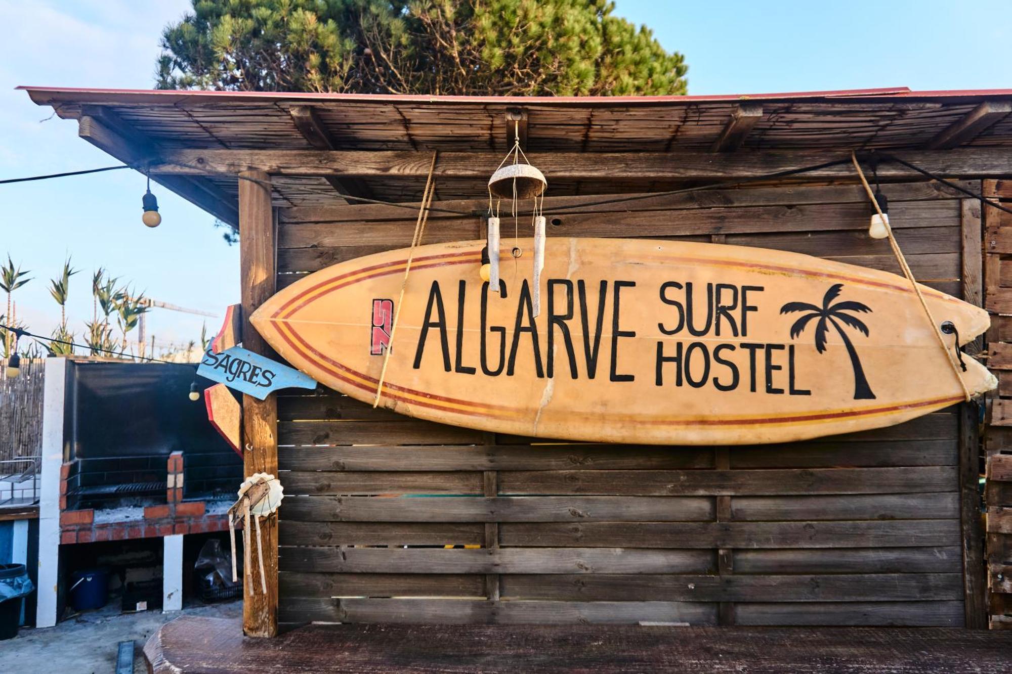 Algarve Surf Camp & Hostel Sagres Extérieur photo